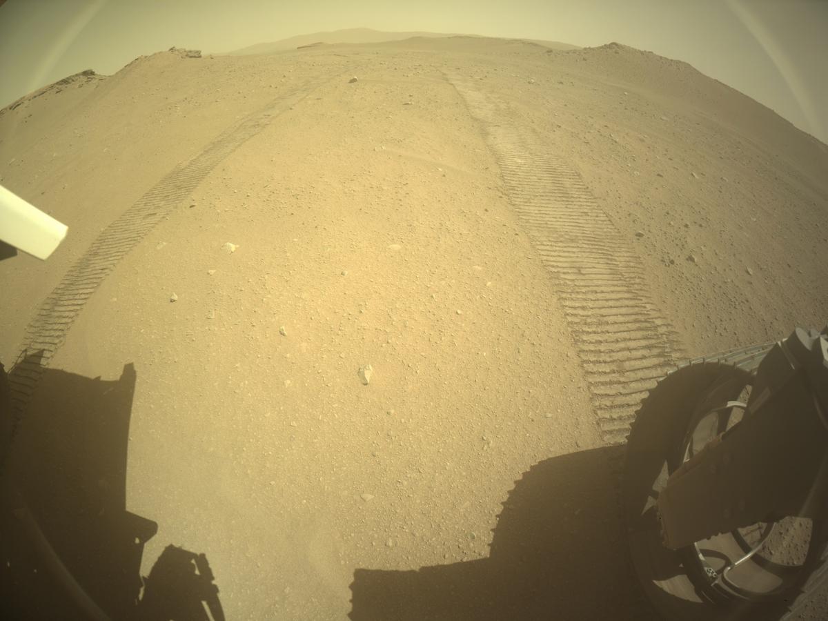 This image was taken by REAR_HAZCAM_RIGHT onboard NASA's Mars rover Perseverance on Sol 716