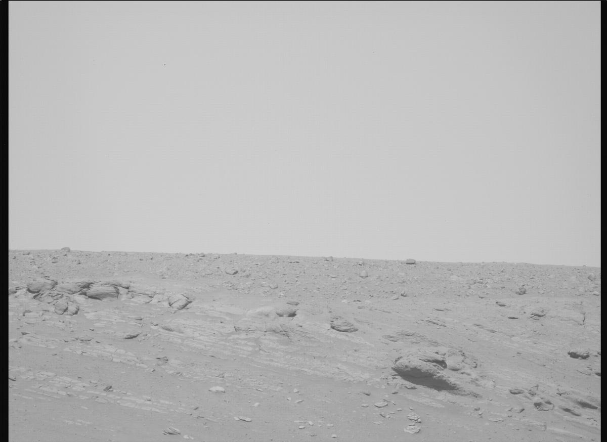 This image was taken by MCZ_LEFT onboard NASA's Mars rover Perseverance on Sol 716