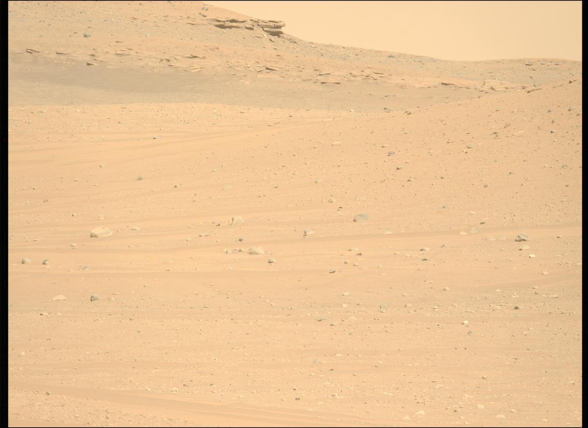 This image was taken by MCZ_LEFT onboard NASA's Mars rover Perseverance on Sol 716