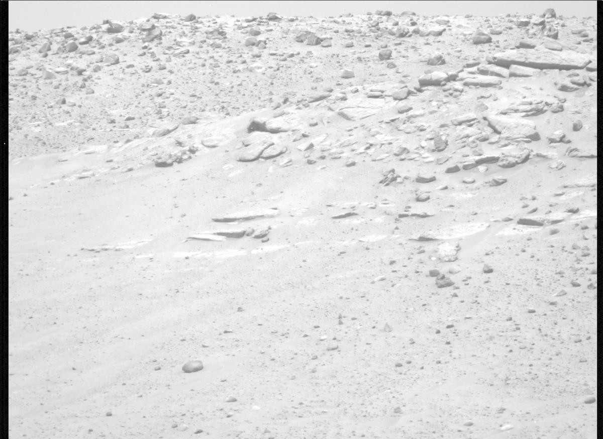 This image was taken by MCZ_LEFT onboard NASA's Mars rover Perseverance on Sol 716