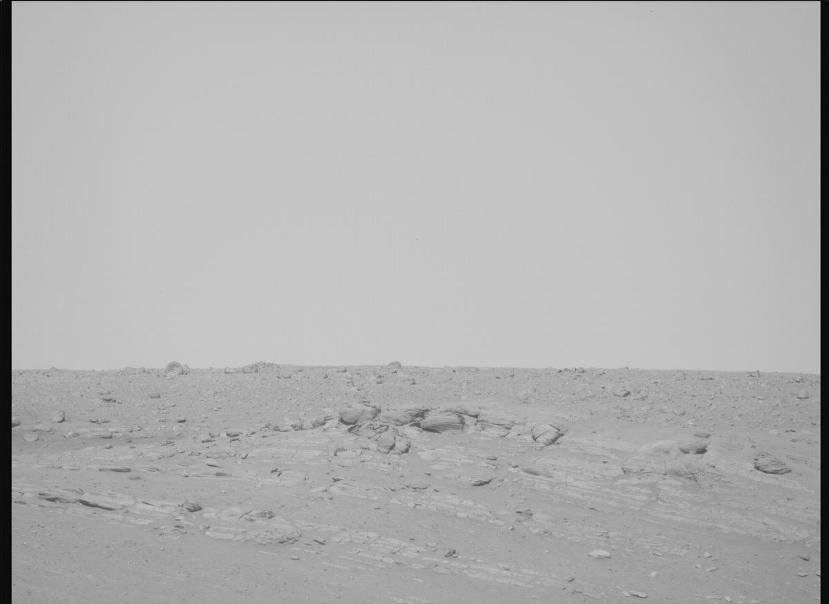 This image was taken by MCZ_RIGHT onboard NASA's Mars rover Perseverance on Sol 716