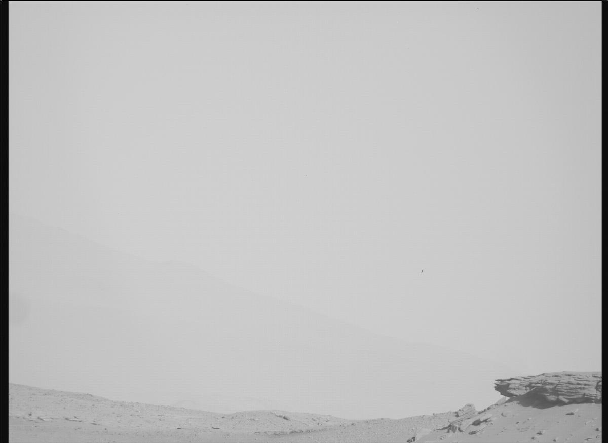 This image was taken by MCZ_RIGHT onboard NASA's Mars rover Perseverance on Sol 717