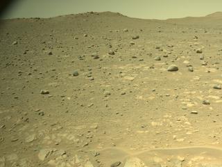View image taken on Mars, Mars Perseverance Sol 718: Left Navigation Camera (Navcam)