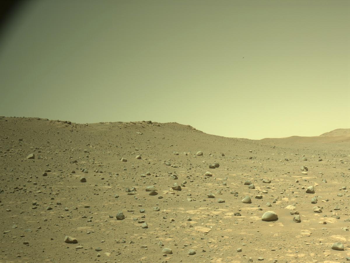 This image was taken by NAVCAM_LEFT onboard NASA's Mars rover Perseverance on Sol 718