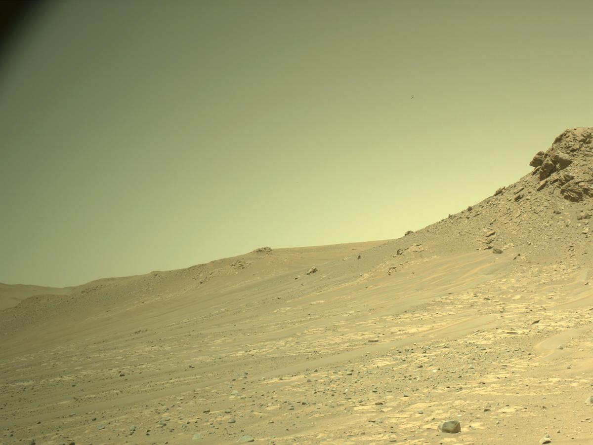 This image was taken by NAVCAM_LEFT onboard NASA's Mars rover Perseverance on Sol 718