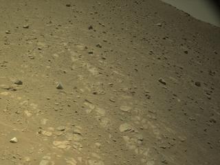 View image taken on Mars, Mars Perseverance Sol 718: Right Navigation Camera (Navcam)