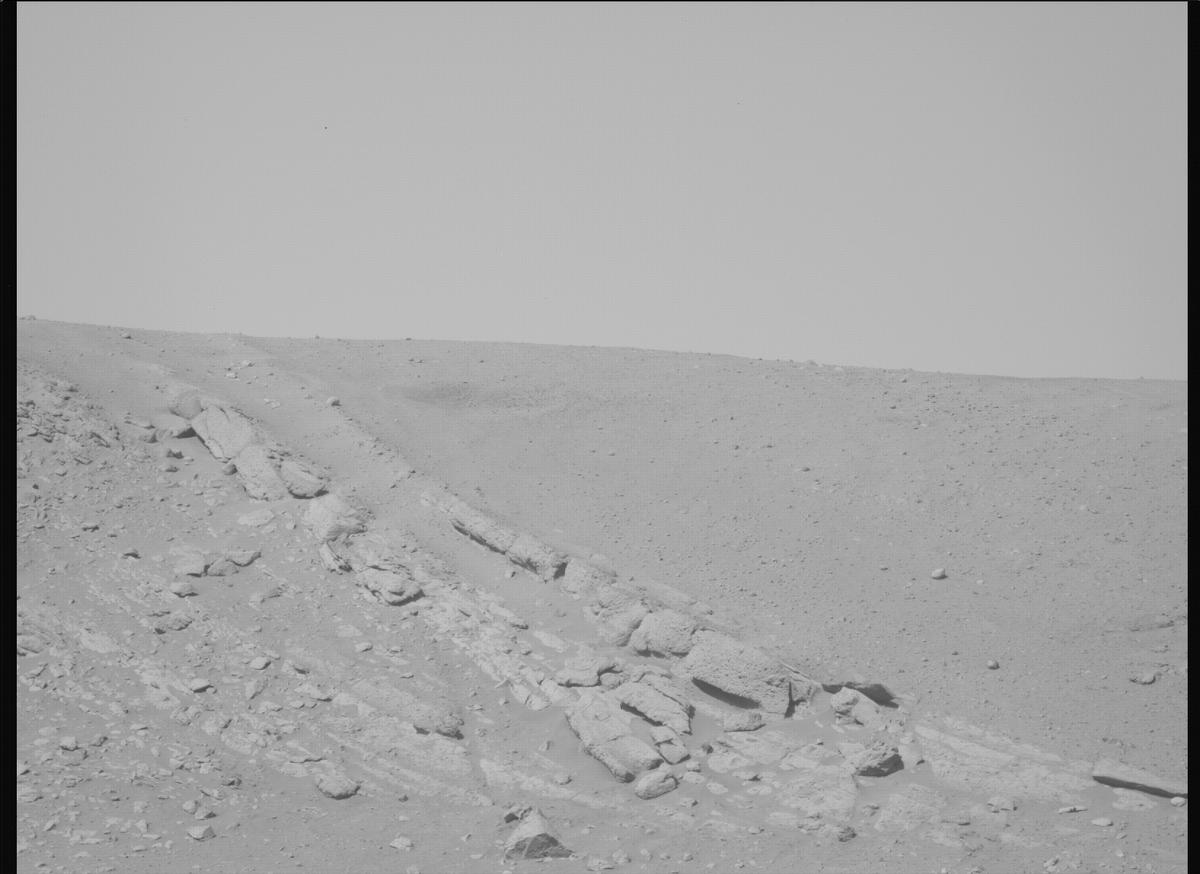 This image was taken by MCZ_LEFT onboard NASA's Mars rover Perseverance on Sol 718