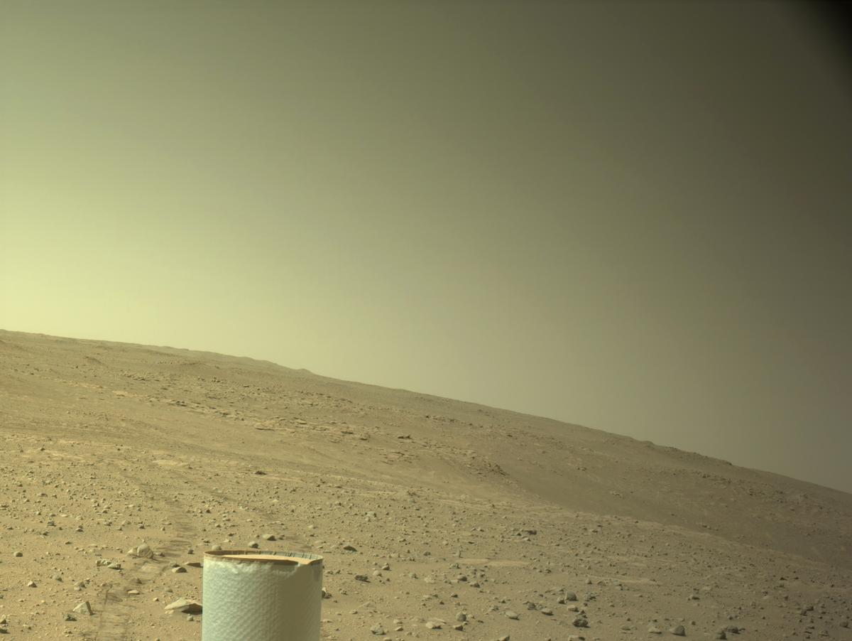 This image was taken by NAVCAM_LEFT onboard NASA's Mars rover Perseverance on Sol 721