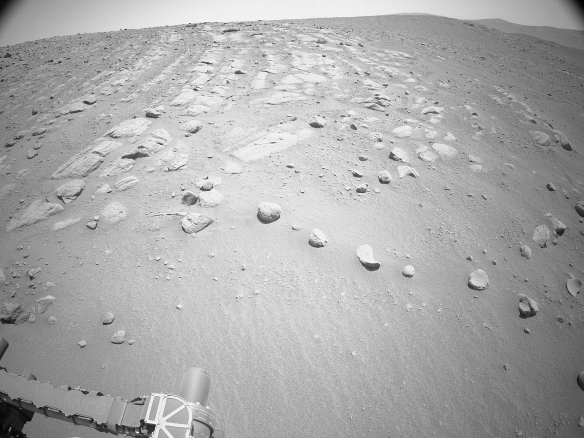 This image was taken by NAVCAM_RIGHT onboard NASA's Mars rover Perseverance on Sol 721