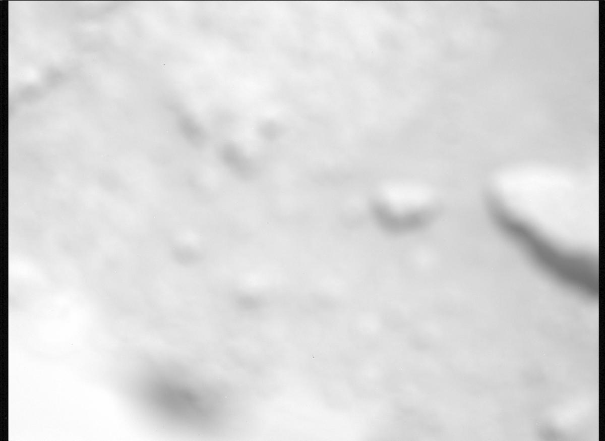 This image was taken by MCZ_LEFT onboard NASA's Mars rover Perseverance on Sol 724