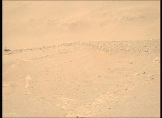 View image taken on Mars, Mars Perseverance Sol 724: Right Mastcam-Z Camera