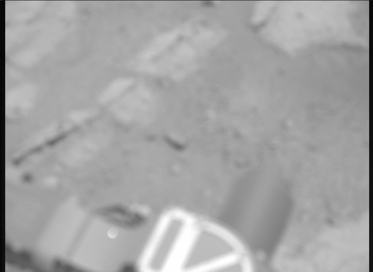 This image was taken by MCZ_RIGHT onboard NASA's Mars rover Perseverance on Sol 724