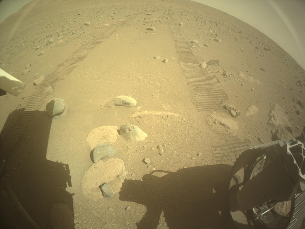 This image was taken by REAR_HAZCAM_RIGHT onboard NASA's Mars rover Perseverance on Sol 726