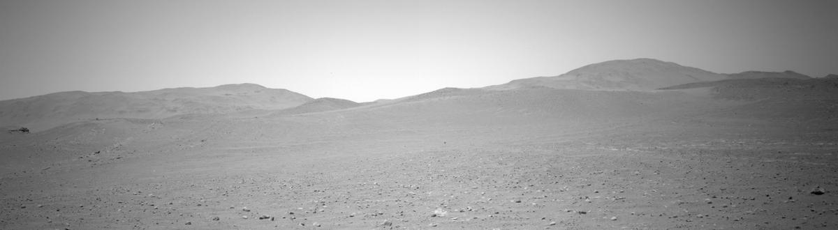 This image was taken by NAVCAM_LEFT onboard NASA's Mars rover Perseverance on Sol 727
