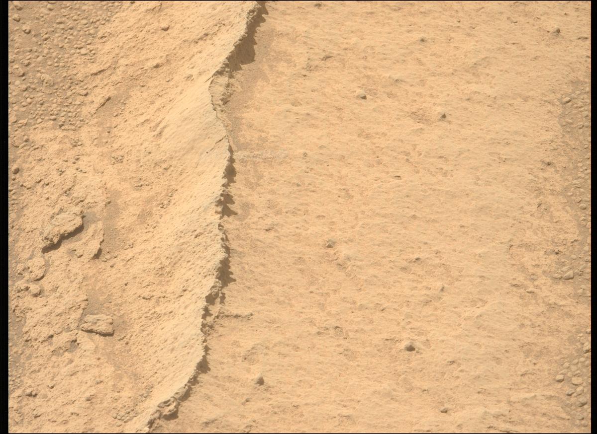 This image was taken by MCZ_LEFT onboard NASA's Mars rover Perseverance on Sol 727