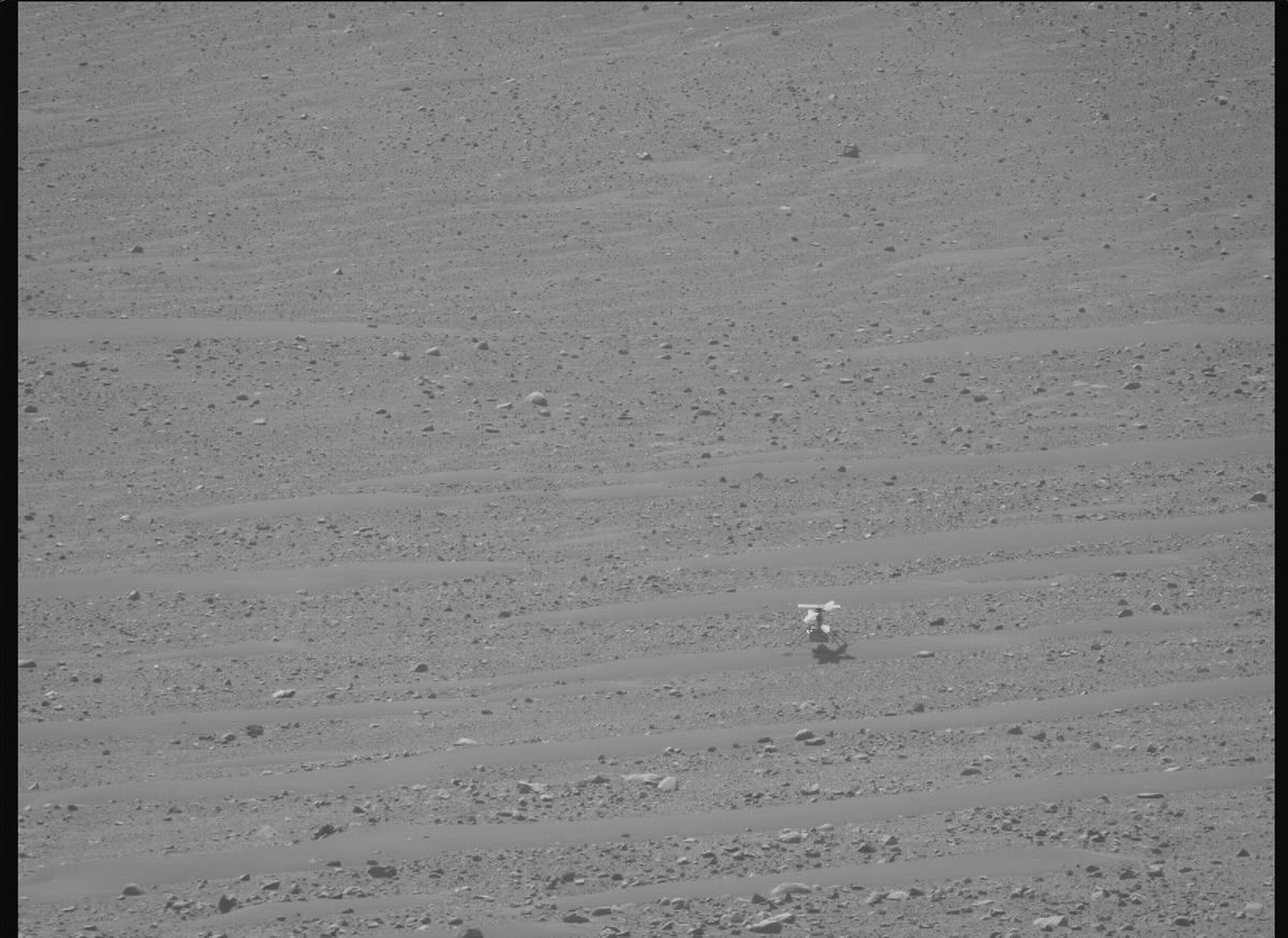 This image was taken by MCZ_RIGHT onboard NASA's Mars rover Perseverance on Sol 728
