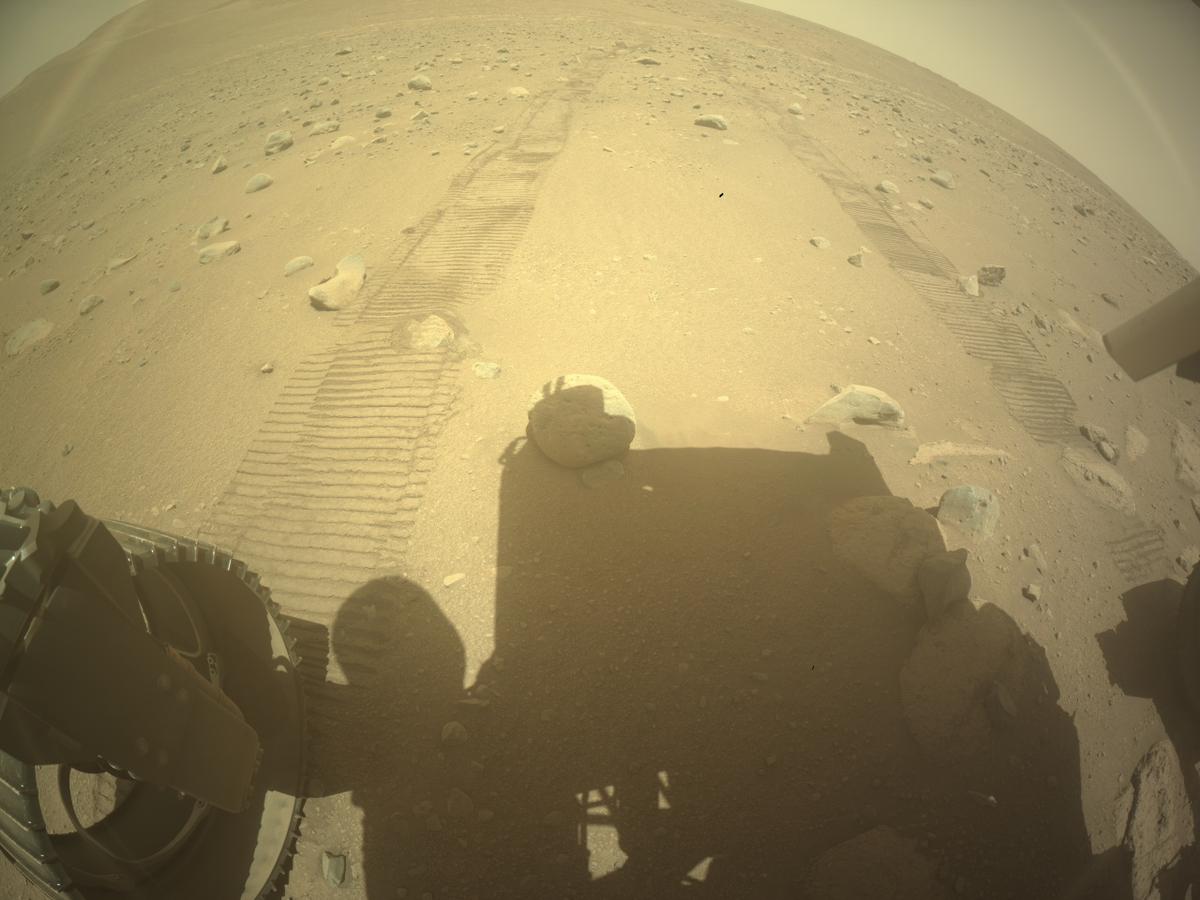 This image was taken by REAR_HAZCAM_LEFT onboard NASA's Mars rover Perseverance on Sol 729