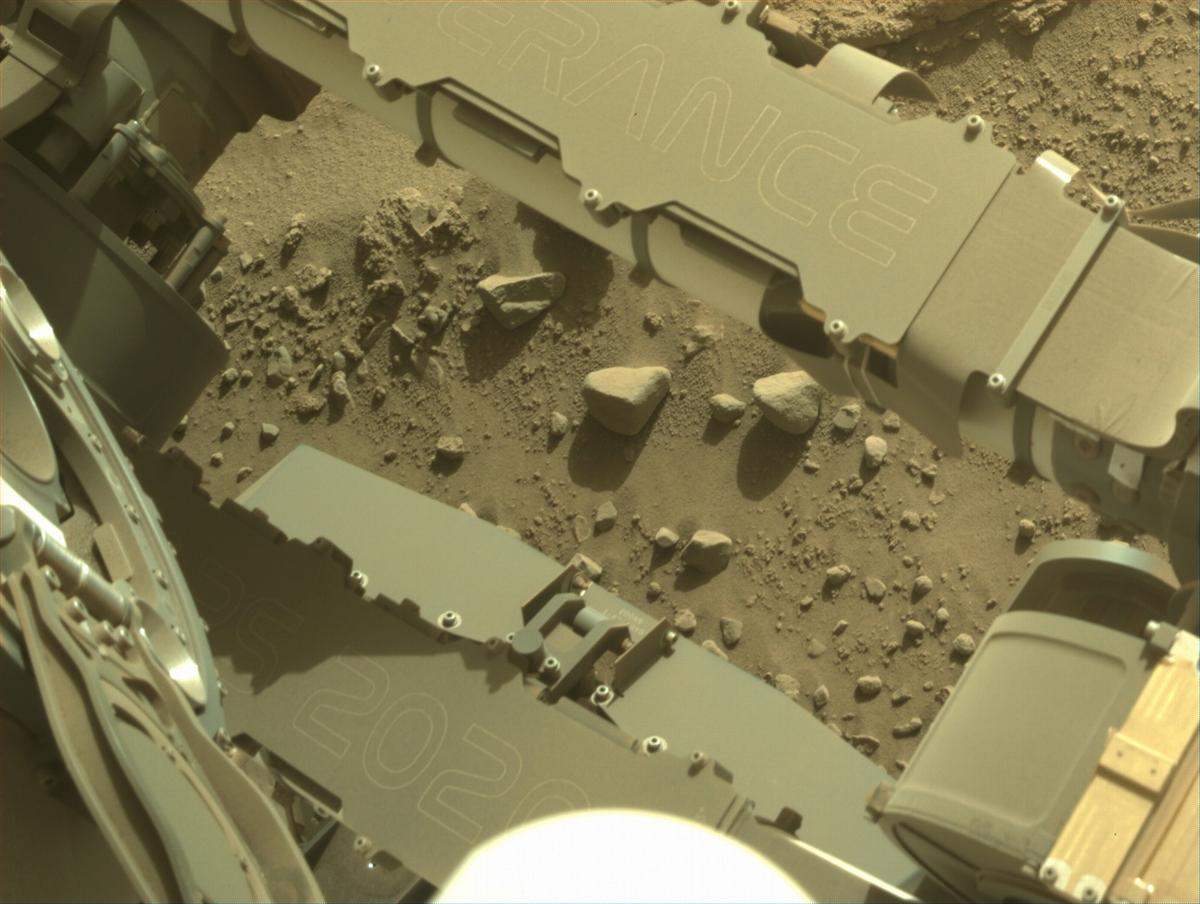 This image was taken by NAVCAM_RIGHT onboard NASA's Mars rover Perseverance on Sol 736