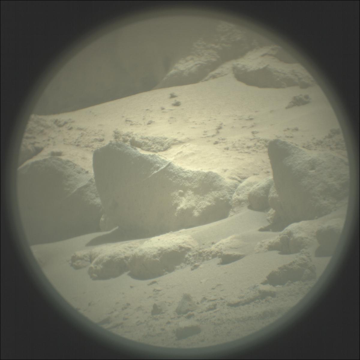 This image was taken by SUPERCAM_RMI onboard NASA's Mars rover Perseverance on Sol 736
