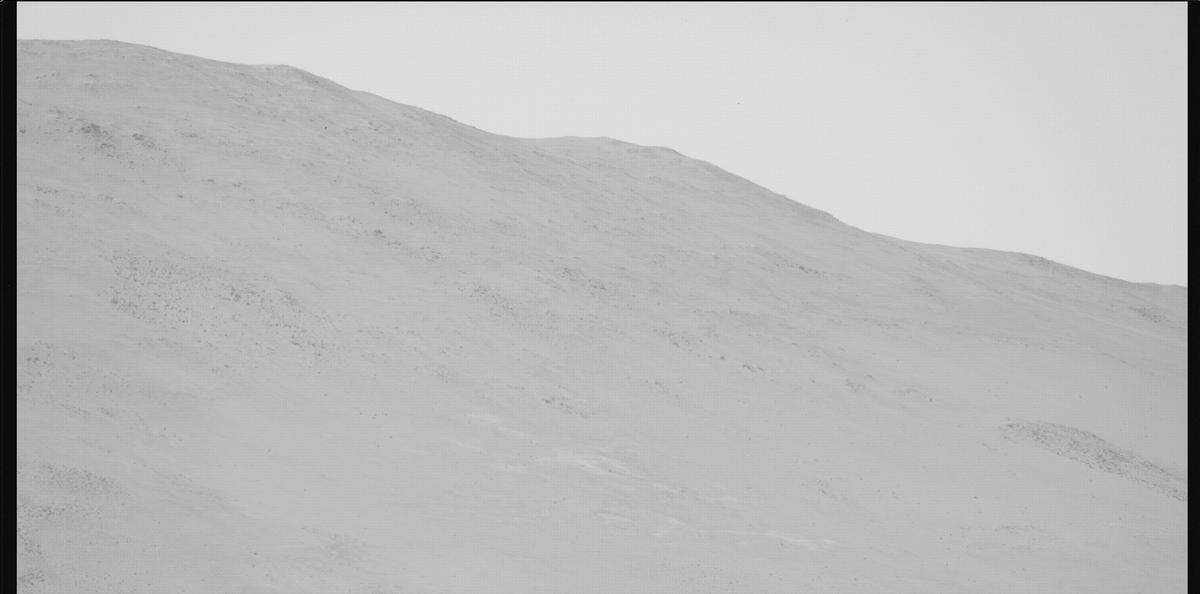 This image was taken by MCZ_LEFT onboard NASA's Mars rover Perseverance on Sol 737