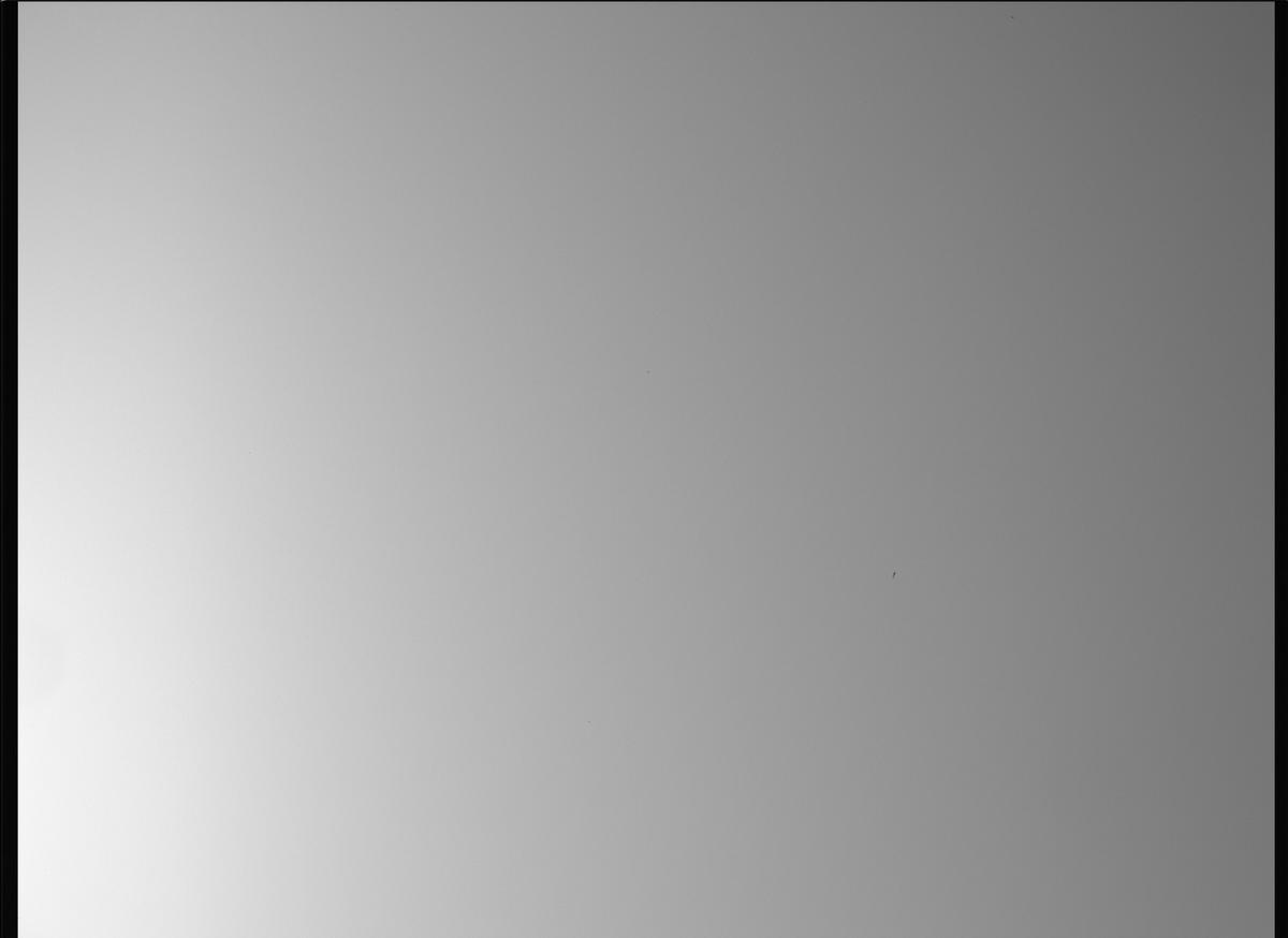 This image was taken by MCZ_RIGHT onboard NASA's Mars rover Perseverance on Sol 737