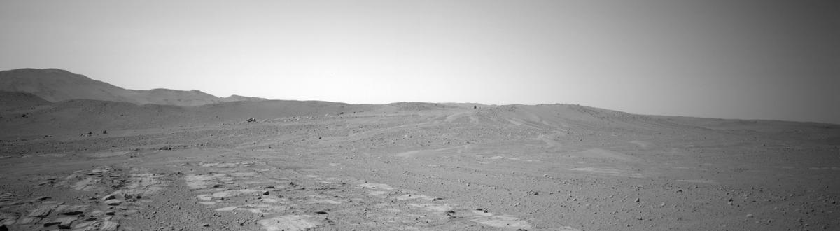 This image was taken by NAVCAM_LEFT onboard NASA's Mars rover Perseverance on Sol 739