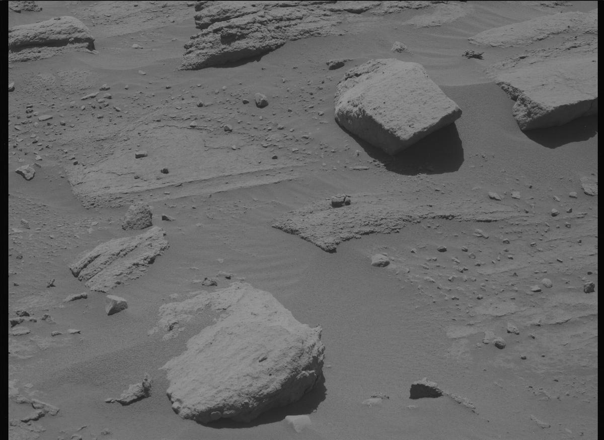 This image was taken by MCZ_LEFT onboard NASA's Mars rover Perseverance on Sol 741