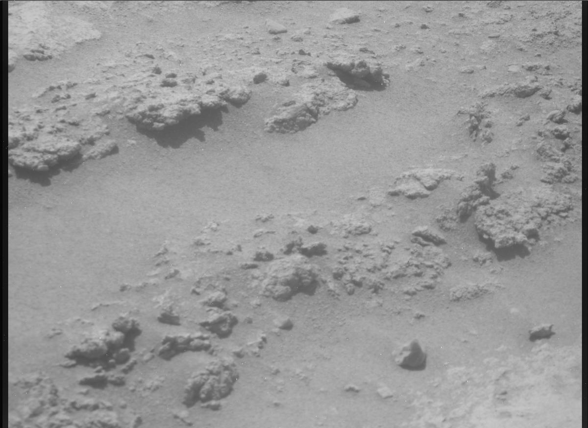 This image was taken by MCZ_RIGHT onboard NASA's Mars rover Perseverance on Sol 741