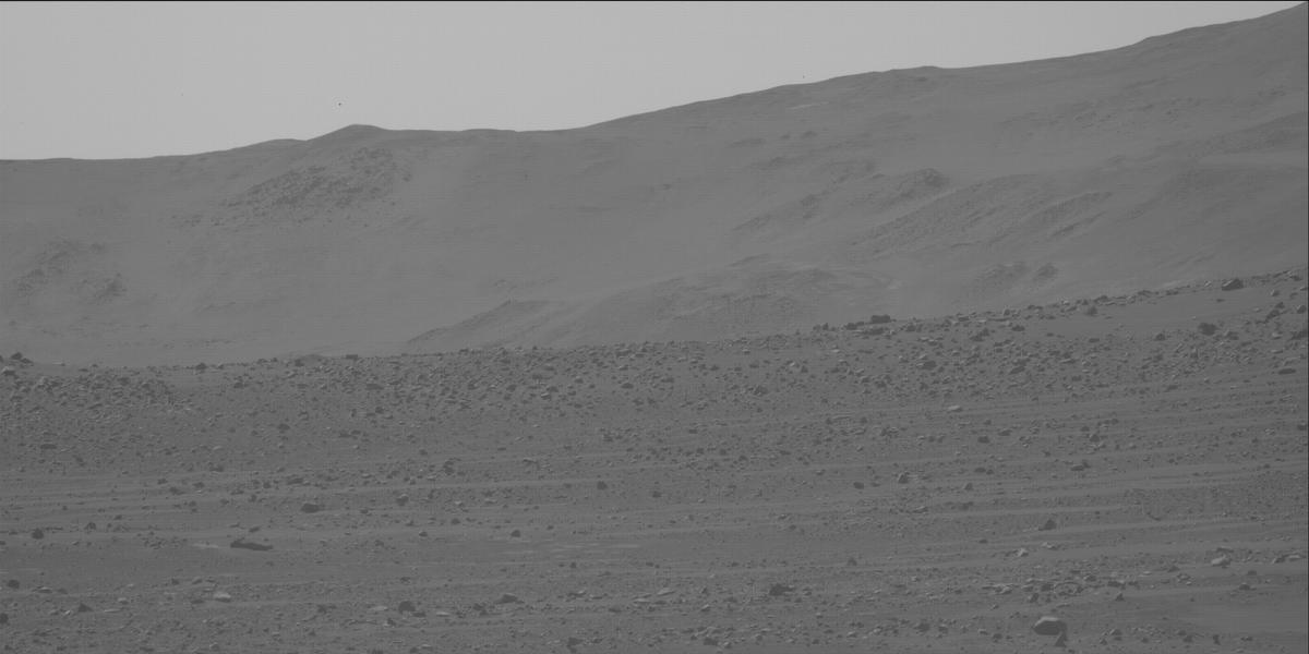 This image was taken by MCZ_LEFT onboard NASA's Mars rover Perseverance on Sol 748