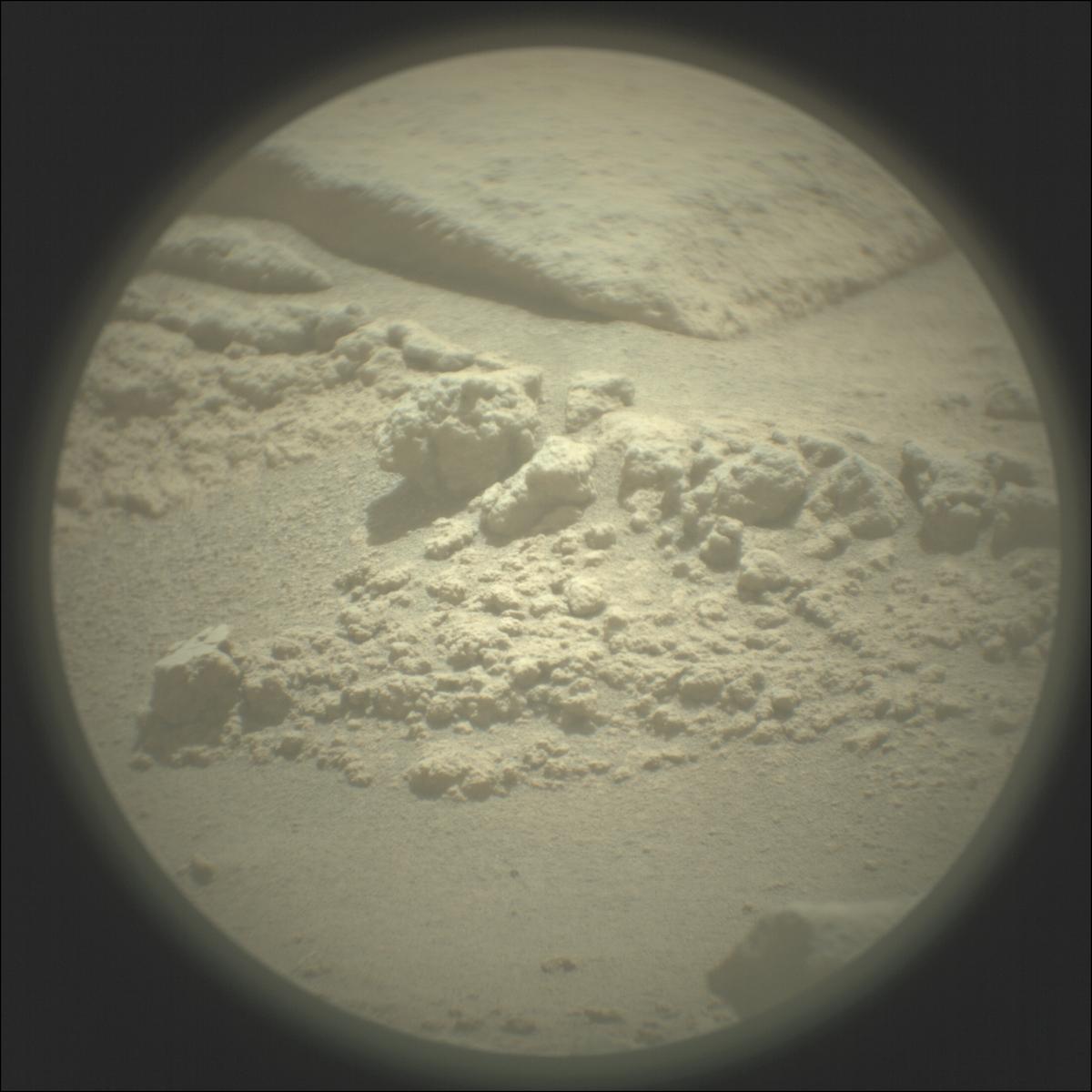This image was taken by SUPERCAM_RMI onboard NASA's Mars rover Perseverance on Sol 750