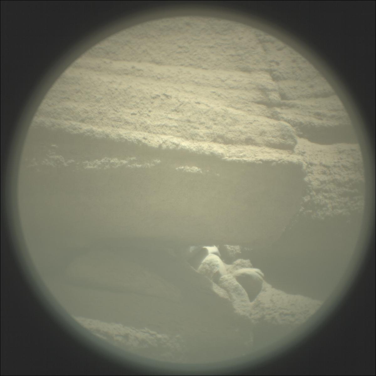 This image was taken by SUPERCAM_RMI onboard NASA's Mars rover Perseverance on Sol 754
