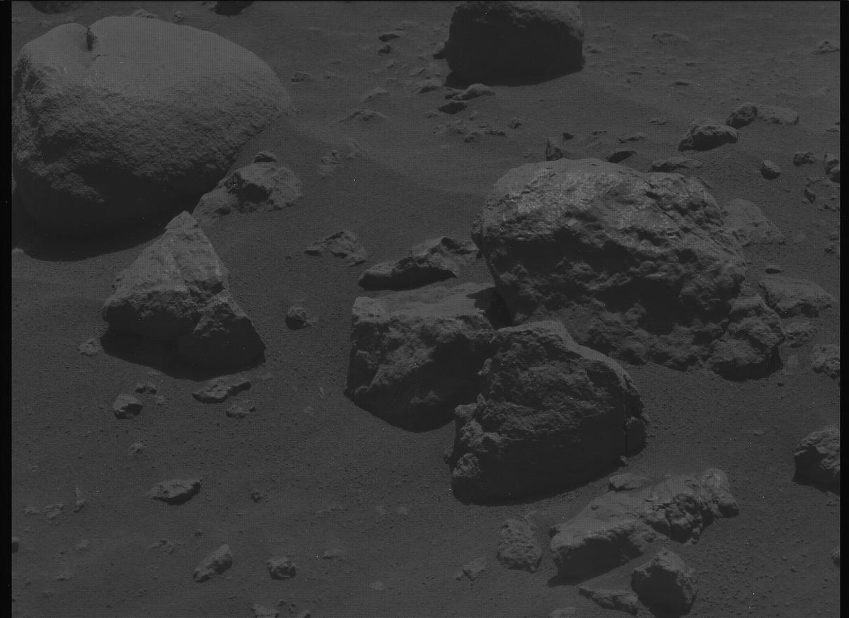 This image was taken by MCZ_LEFT onboard NASA's Mars rover Perseverance on Sol 756