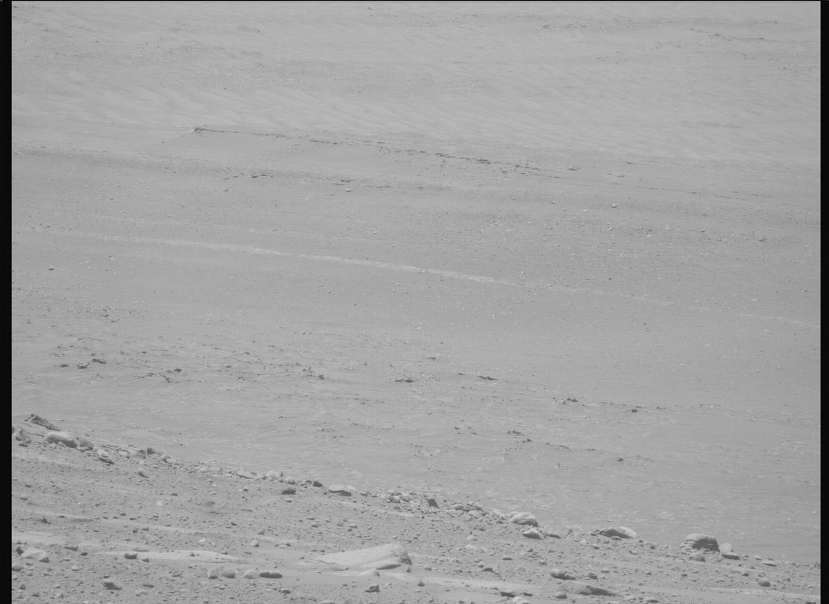 This image was taken by MCZ_LEFT onboard NASA's Mars rover Perseverance on Sol 758