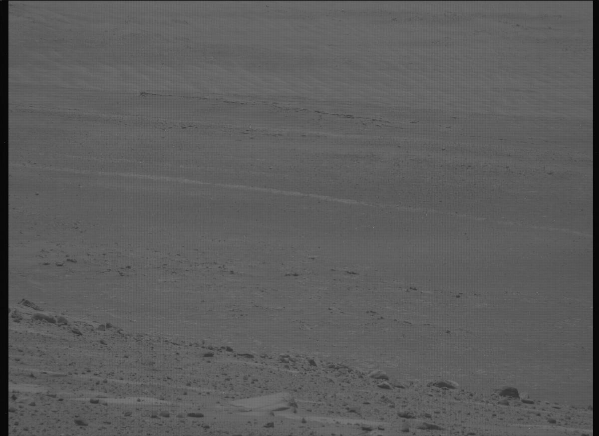 This image was taken by MCZ_LEFT onboard NASA's Mars rover Perseverance on Sol 758