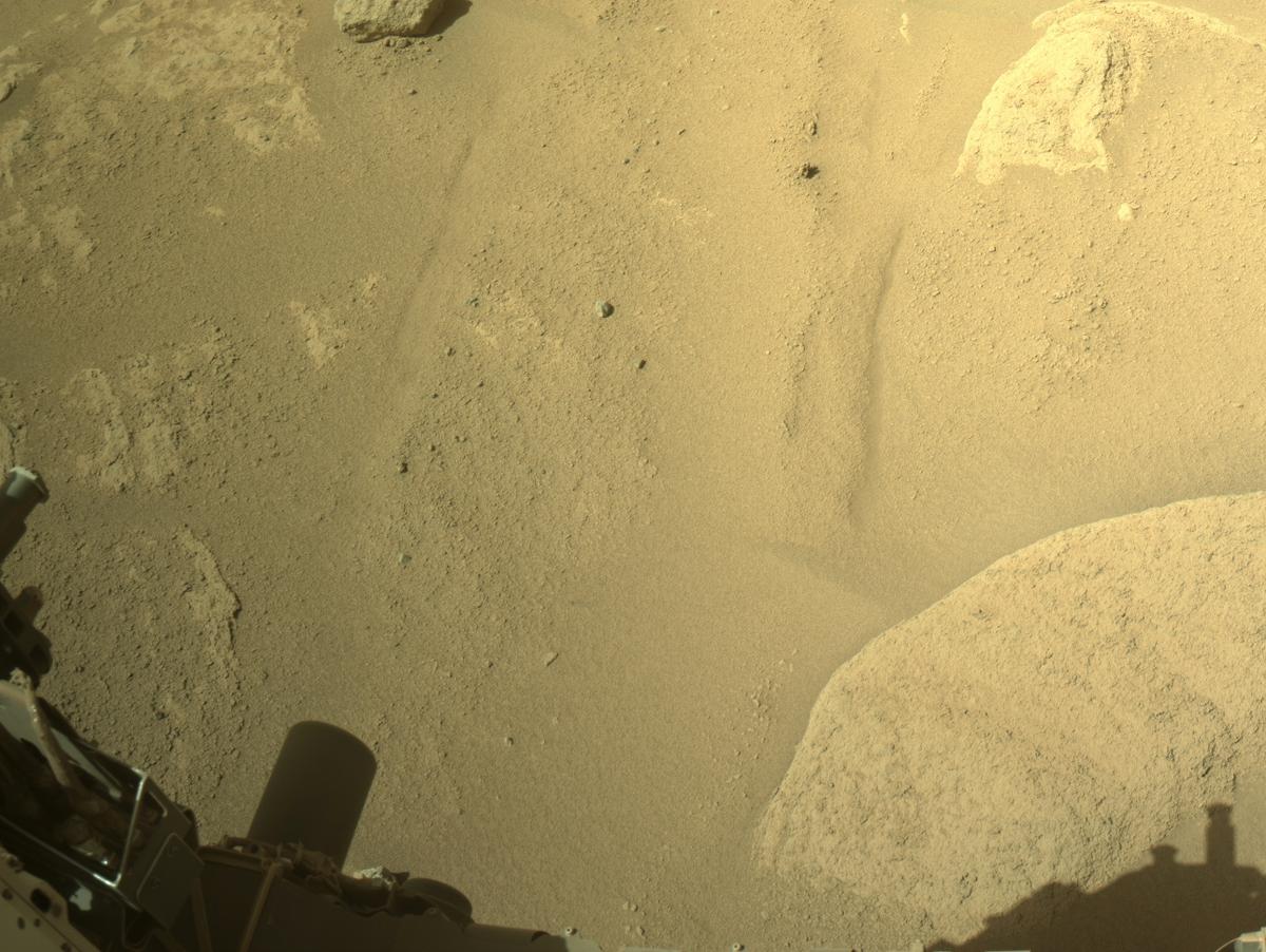 This image was taken by NAVCAM_LEFT onboard NASA's Mars rover Perseverance on Sol 759