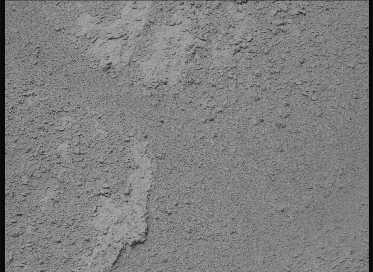 This image was taken by MCZ_RIGHT onboard NASA's Mars rover Perseverance on Sol 760