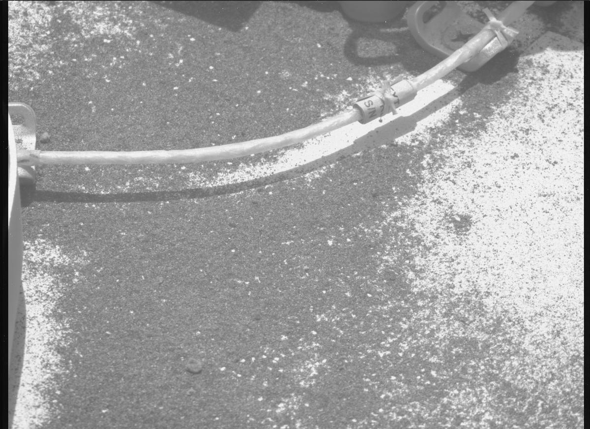 This image was taken by MCZ_RIGHT onboard NASA's Mars rover Perseverance on Sol 760
