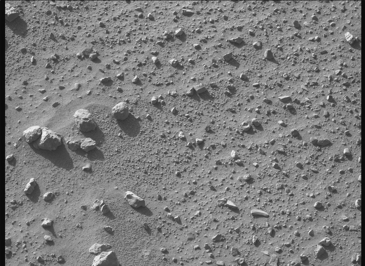 This image was taken by MCZ_RIGHT onboard NASA's Mars rover Perseverance on Sol 762