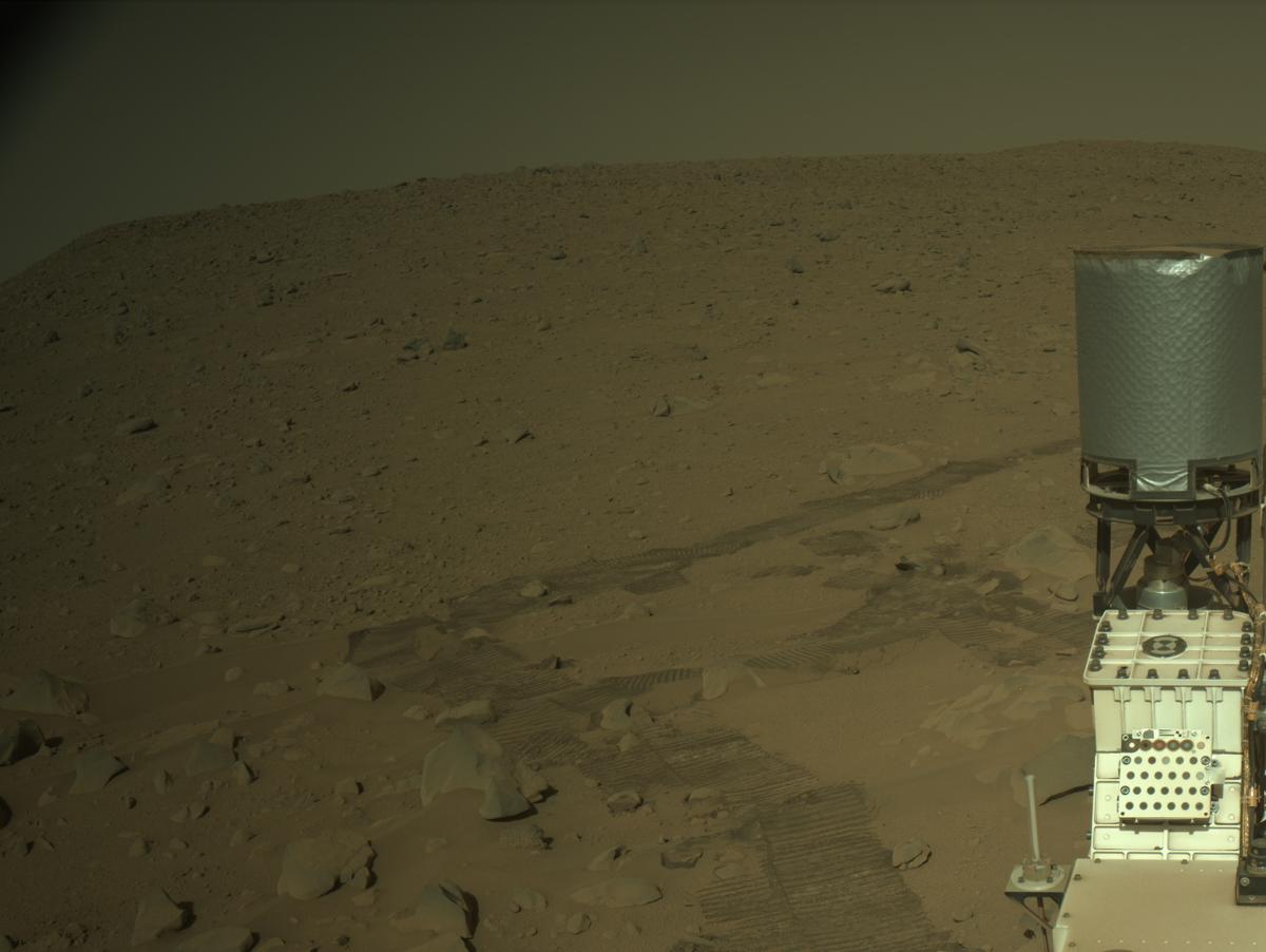 This image was taken by NAVCAM_RIGHT onboard NASA's Mars rover Perseverance on Sol 764