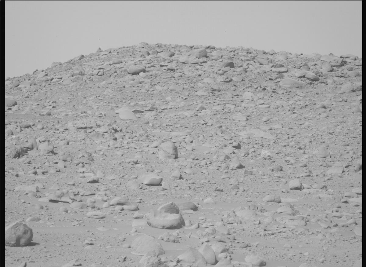 This image was taken by MCZ_LEFT onboard NASA's Mars rover Perseverance on Sol 764