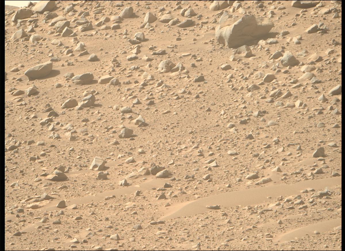 This image was taken by MCZ_RIGHT onboard NASA's Mars rover Perseverance on Sol 764