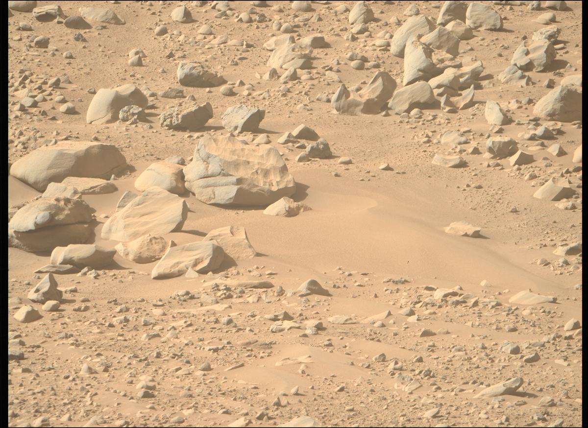This image was taken by MCZ_RIGHT onboard NASA's Mars rover Perseverance on Sol 764