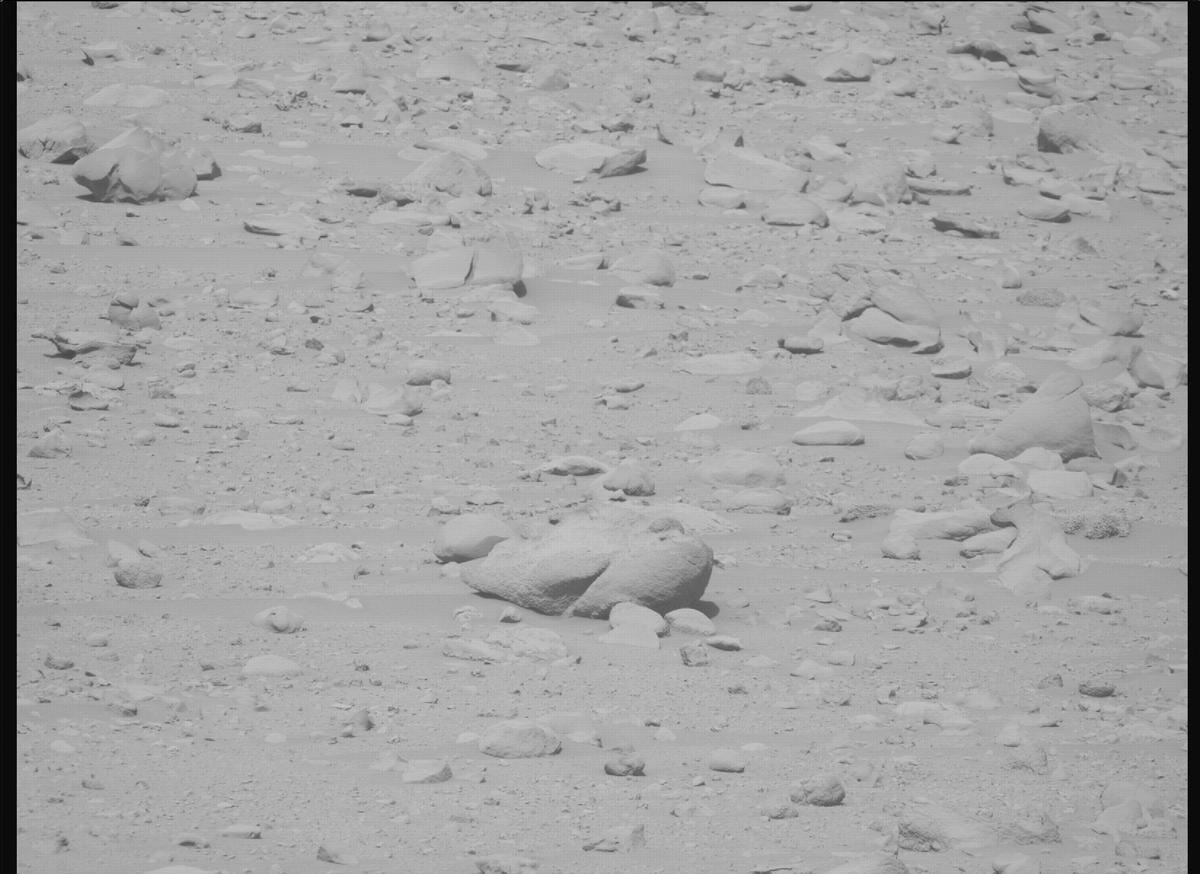 This image was taken by MCZ_RIGHT onboard NASA's Mars rover Perseverance on Sol 764