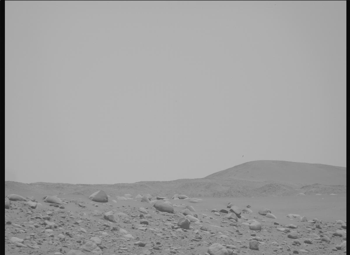 This image was taken by MCZ_RIGHT onboard NASA's Mars rover Perseverance on Sol 766