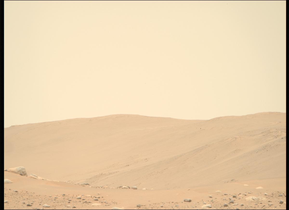 This image was taken by MCZ_RIGHT onboard NASA's Mars rover Perseverance on Sol 766
