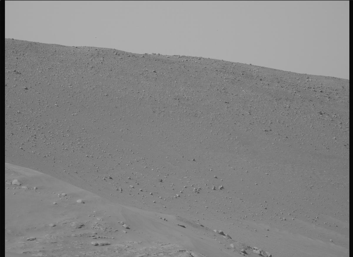 This image was taken by MCZ_LEFT onboard NASA's Mars rover Perseverance on Sol 768