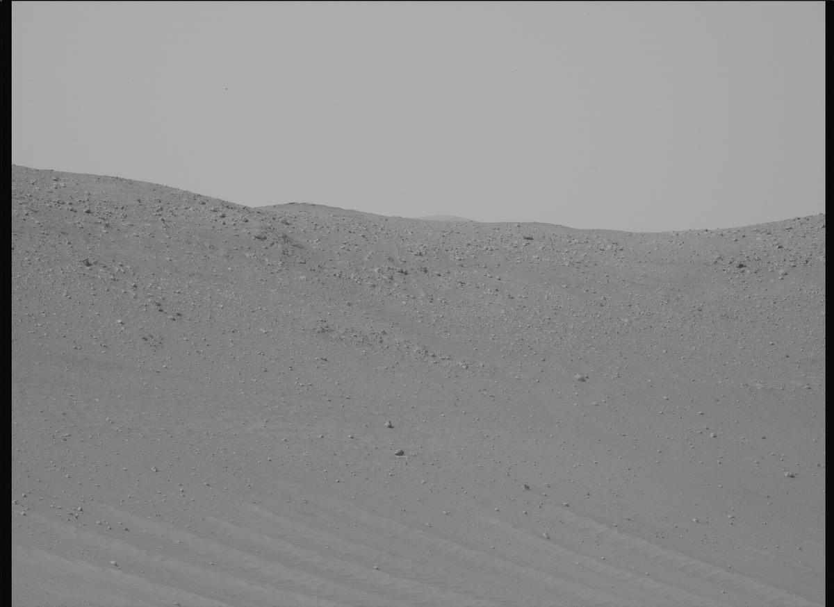This image was taken by MCZ_LEFT onboard NASA's Mars rover Perseverance on Sol 768