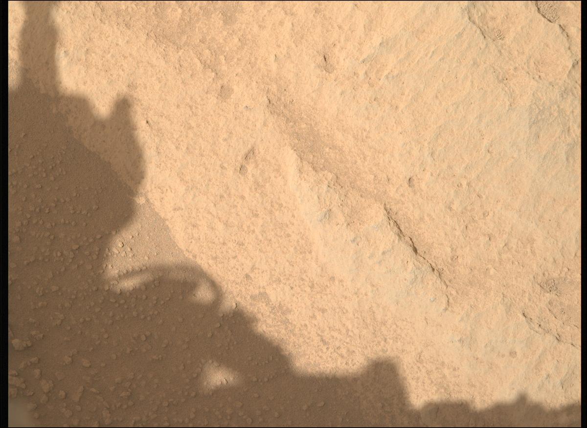 This image was taken by MCZ_RIGHT onboard NASA's Mars rover Perseverance on Sol 768