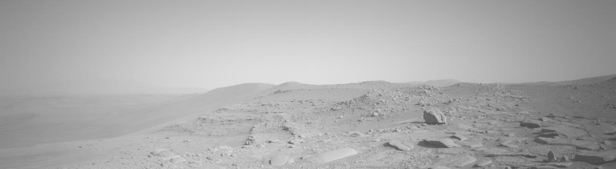 This image was taken by NAVCAM_LEFT onboard NASA's Mars rover Perseverance on Sol 772