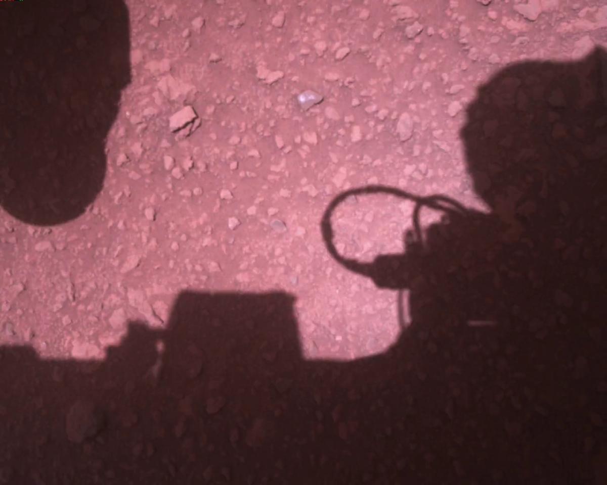 This image was taken by EDL_RDCAM onboard NASA's Mars rover Perseverance on Sol 773